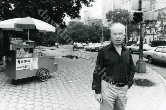 Peter Brook 1979 NYC.jpg